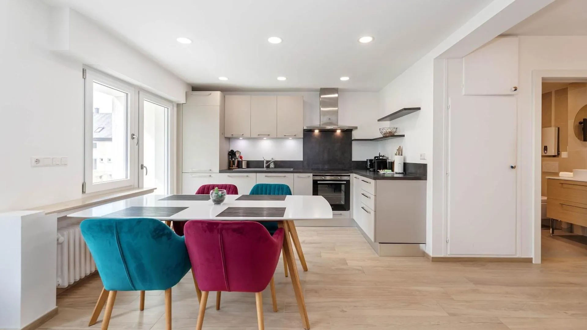 Apartment Modern 2Br Apt With Balcony In Central Howald Hesperange Luxembourg