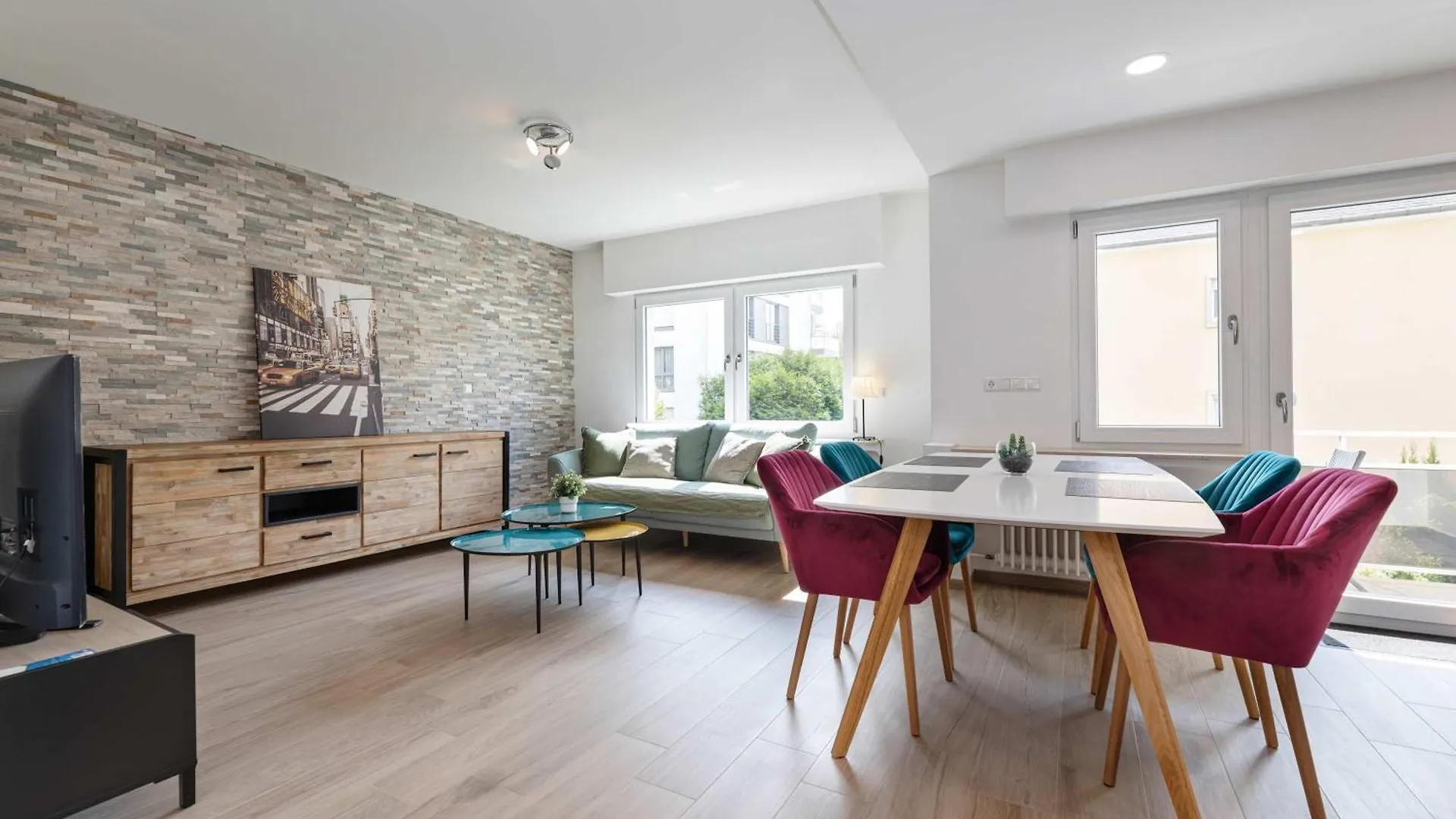 Modern 2Br Apt With Balcony In Central Howald Hesperange Luxembourg